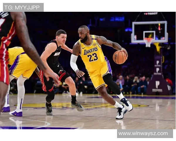 湖人对决热火精彩直播全程回顾与赛后分析不容错过